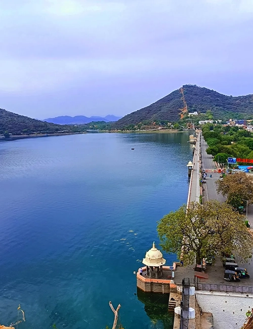 Fateh Sagar Lake